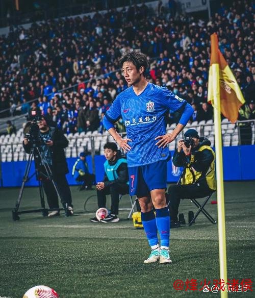 斯卢茨基升级版申花 定位球得分助力连胜