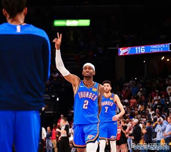 骑士力克公牛豪取12连胜 文班34+12助马刺狂胜国王